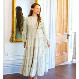 DJ Bella sage dress!!